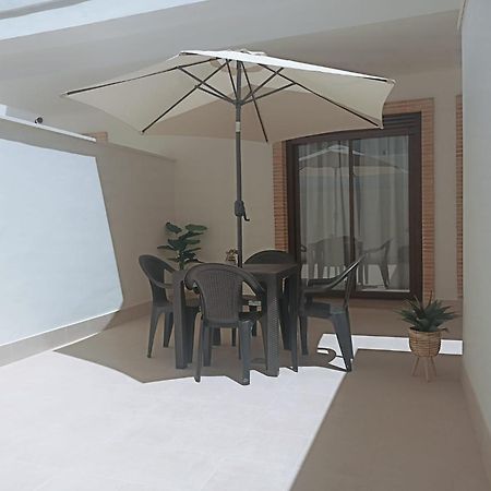 Apartamento Nuevo Centrico Con Aparcamiento Privado Incluido Alcalá de Guadaira Kültér fotó