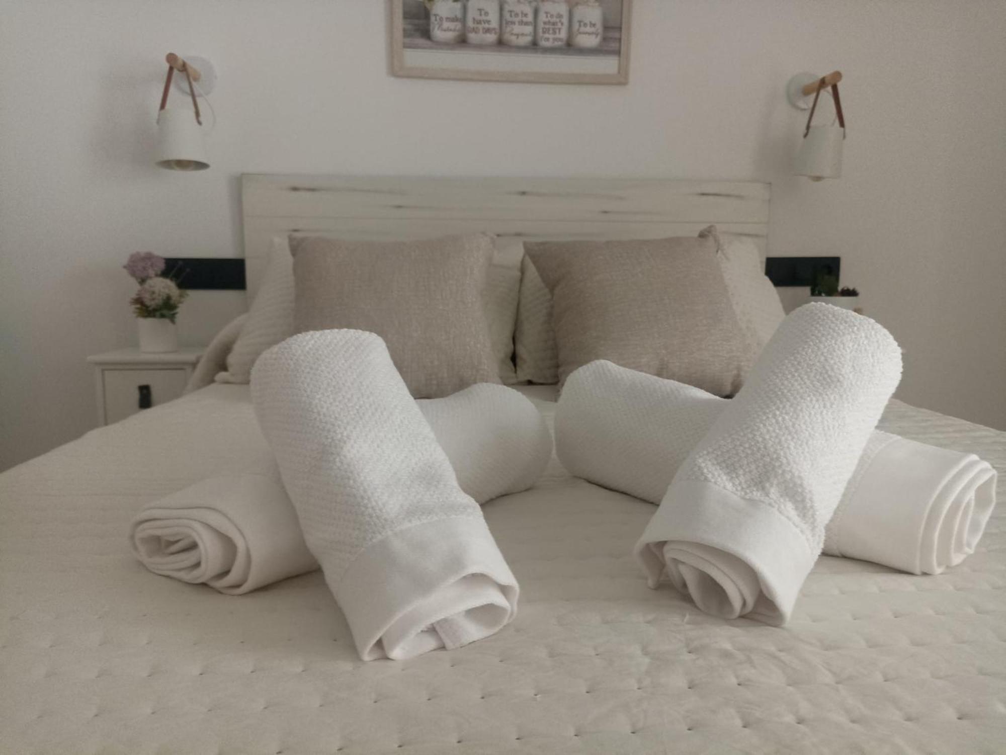 Apartamento Nuevo Centrico Con Aparcamiento Privado Incluido Alcalá de Guadaira Kültér fotó